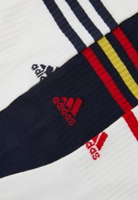 adidas Performance UNISEX 3 PACK - Calcetines de deporte - white/legend ink/white/better scarlet