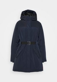 Granatowy zimowy płaszcz z kapturem, z pasem w talii, dużymi przednimi kieszeniami oraz gładką, błyszczącą teksturą. Posiada projekt w blokach kolorów na ramionach.