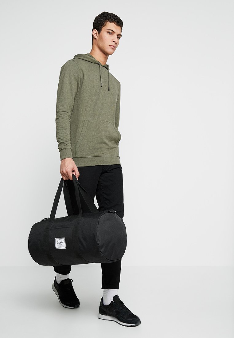sutton mid volume