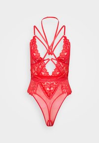 Rød blonder bodysuit med krydsede stropper og blomster mønstre. Gennemsigtige mesh sektioner, højskårede ben og en thong-bagside design. Guld hardware detaljer.