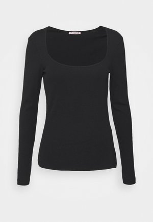 Sort langsleevet ribstrikket top med bred, rund udskæring, tætsiddende pasform og let vævet stof.