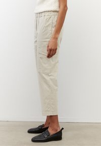 Marc O'Polo Kapsáče - beige