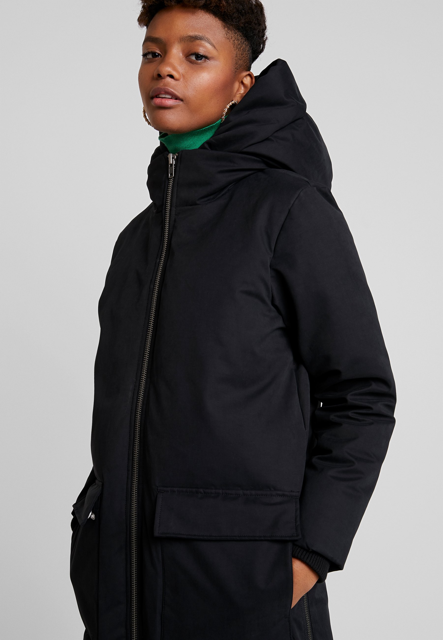 KORNA Daunenmantel black KORNA Daunenmantel black
