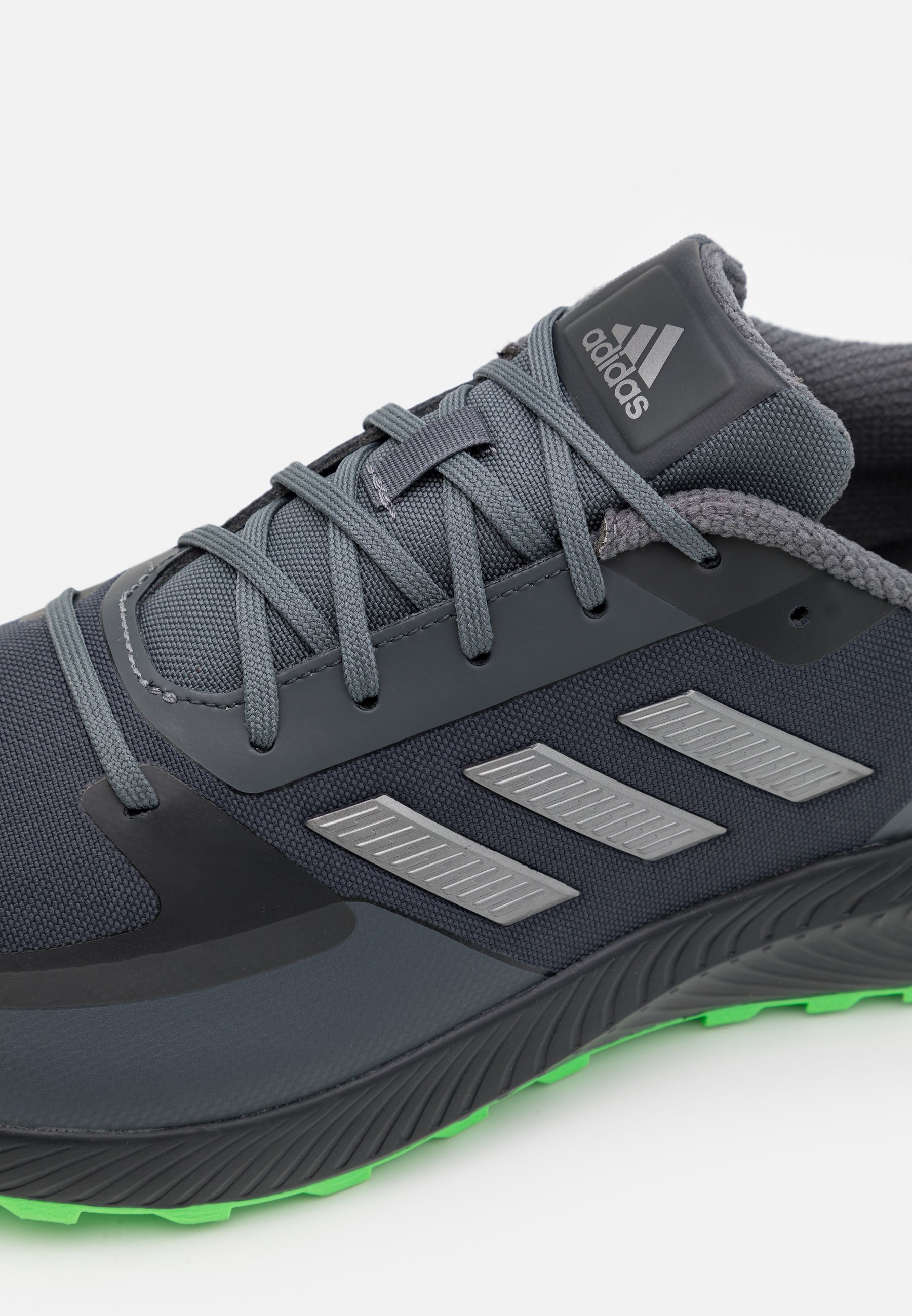RUNFALCON 2.0 TR - Laufschuh Neutral - carbon/iron metallic/screaming green RUNFALCON 2.0 TR - Laufschuh Neutral - carbon/iron metallic/screaming green