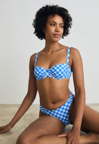 Seafolly CIAO BELLA CHECK HIGH LEG RUCHED SIDE PANT - Bikini pezzo sotto - azure