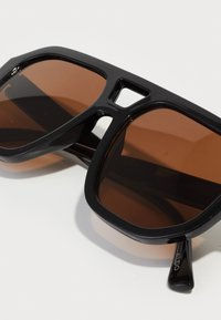 ALDO ELAURIEN UNISEX - Päikeseprillid - black