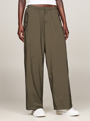 PARACHUTE PANT - Bukse - fatigue green
