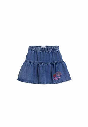 Denimrock mit elastischem Bund, gestuftem Design, blauer Farbe und pinken Erdbeerstickereien am Saum.