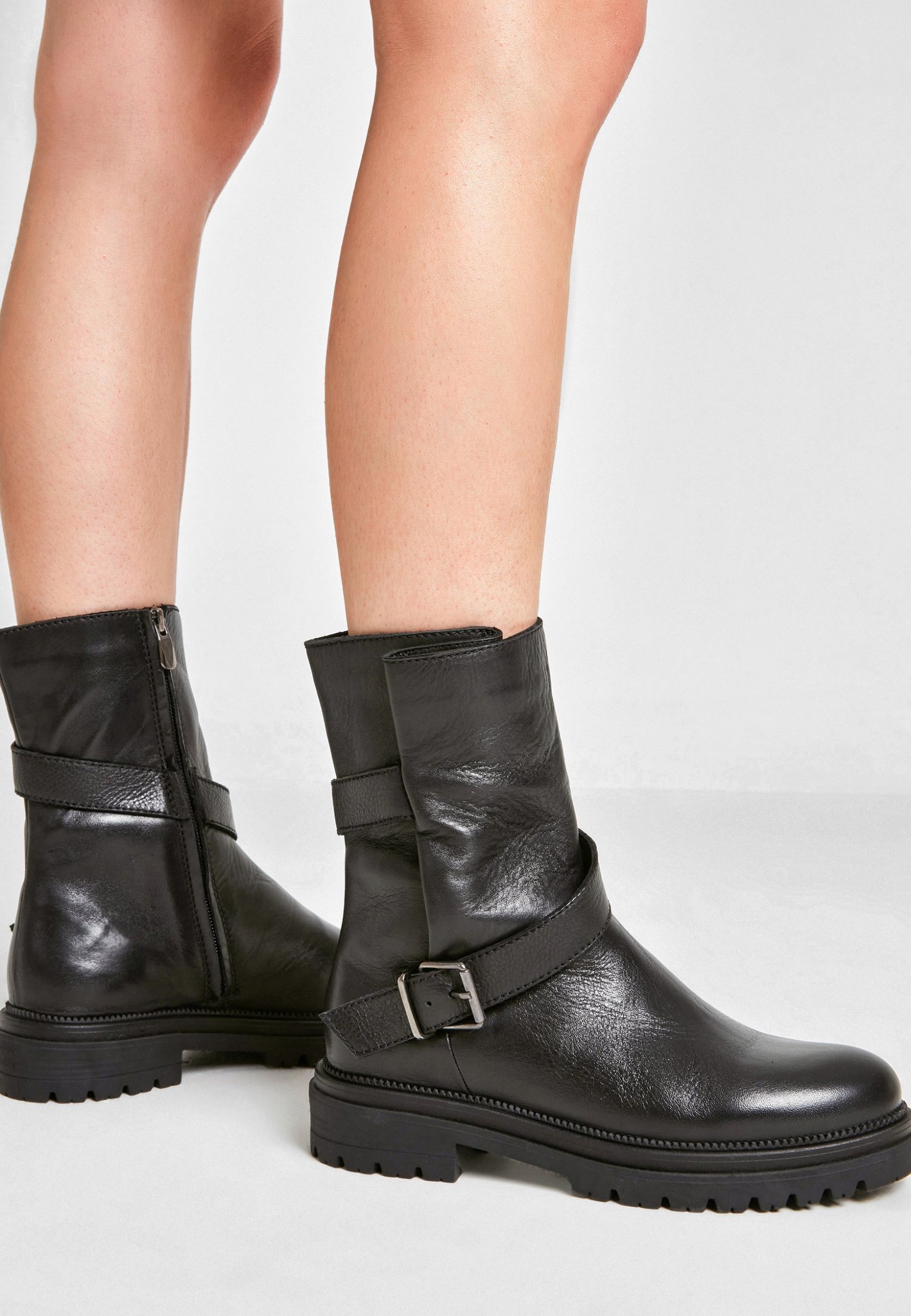 Inuovo Enkellaarsjes met plateauzool - black blk/Zwart - Zalando.nl