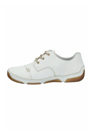 Witte leren casual schoen met bruine vetersluiting en gumzool, ontworpen voor comfort en dagelijks gebruik, zijaanzicht.