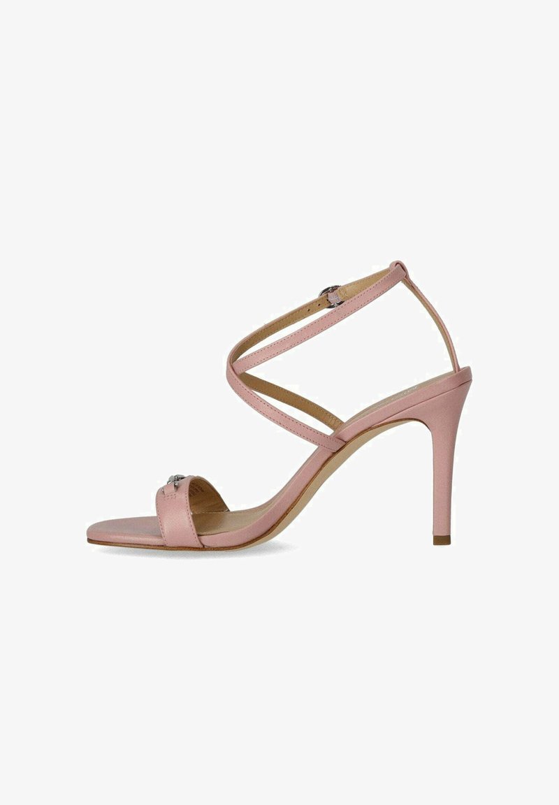 Rosa High Heels Sandalen mit glänzender, strukturierter Oberfläche. Mit Riemen gestaltetes Design mit einem Knö verschluss und schmalem Stiletto-Absatz.