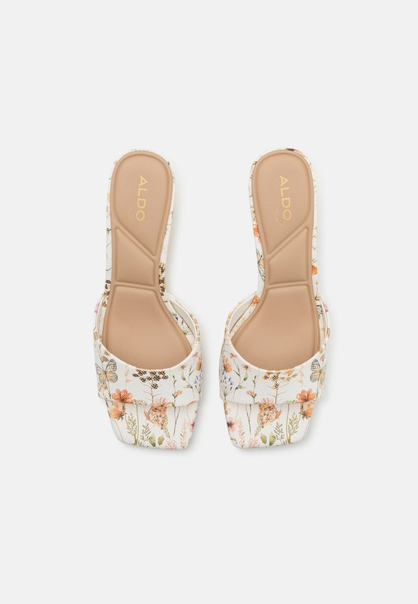 SOPHISTICATION PILLOW WALK - Heeled mules2