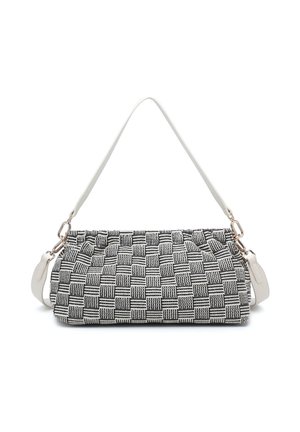 Borsa rettangolare con motivo scozzese a quadri intrecciato bianco e nero, tracolla regolabile bianca e fibbie in metallo color oro.