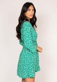 Dona x Lisa INEO - Robe de jour - green