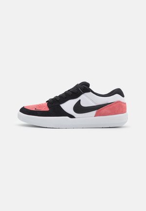Sneakers laag - black
