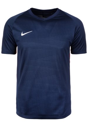 T-shirt de sport bleu marine à manches courtes avec de fines rayures horizontales et le logo Nike Swoosh blanc sur la poitrine droite.