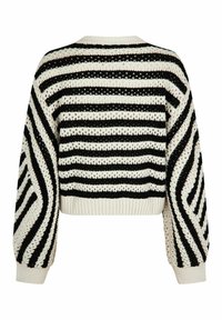 Háčkovaný svetr s dlouhými rukávy, černobílé proužkování, s žebrovaným lemem a otevřenou vazbou; s výrazným vzorem diagonálních pruhů.