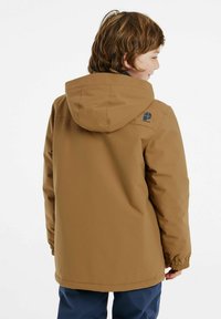 Braune, wasserdichte Jacke mit Kapuze, elastischen Bündchen und verstellbarem Saum. Verfügt über ein Logo auf der Schulter und eine glatte, mattierte Oberfläche.