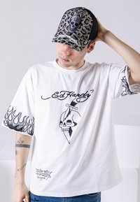 Ed Hardy SKULL TWILL FRONT TRUCKER - Pet - leopard camo