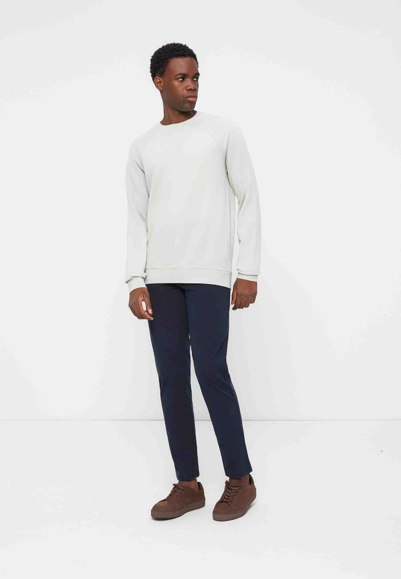 Pantalones