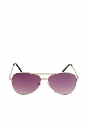 Ochelari de soare aviator cu ramă metalică argintie și lentile degradate violet, expuși pe un fundal alb.