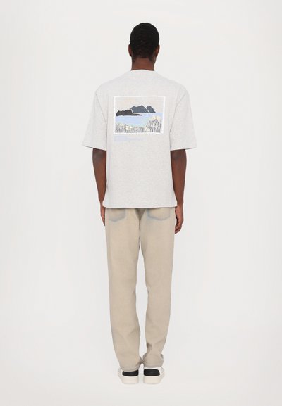 Holzweiler RANGER NATIONAL TEE UNISEX - T-shirt print - grey