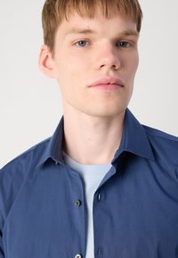Calvin Klein SLIM SHIRT - Finskjorte - steel blue
