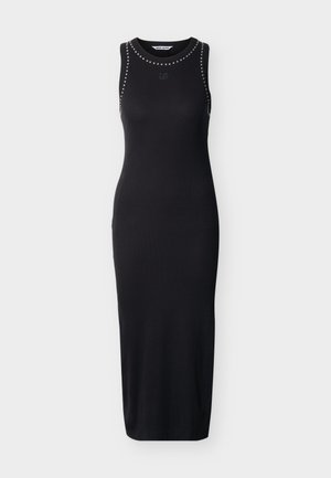 Robe midi noire sans manches avec encolure ronde, détails en clous argentés le long du col et des emmanchures, silhouette ajustée et logo discret à l'avant.