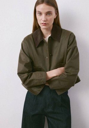 Chaqueta fina - khaki