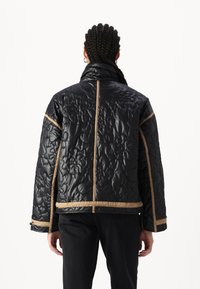 YAS Allvädersjacka - black