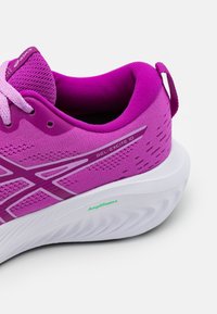ASICS GEL-EXCITE 10 - Cestná bežecká obuv - bold magenta/lavender glow