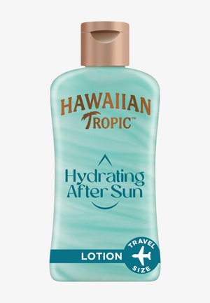 Hawaiian Tropic feuchtigkeitsspendende After Sun Lotion in Reisegröße mit hellblauer Flasche und hellbraunem Klappdeckel.