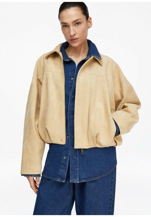 - Kurtka ze skóry ekologicznej