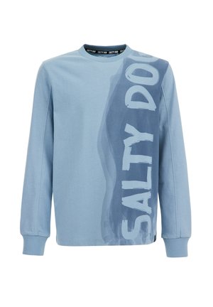 Lyseblå langærmet sweatshirt med rund halsudskæring og en mørkeblå lodret stribe på højre forside med fed "SALTY DOG" tekst.