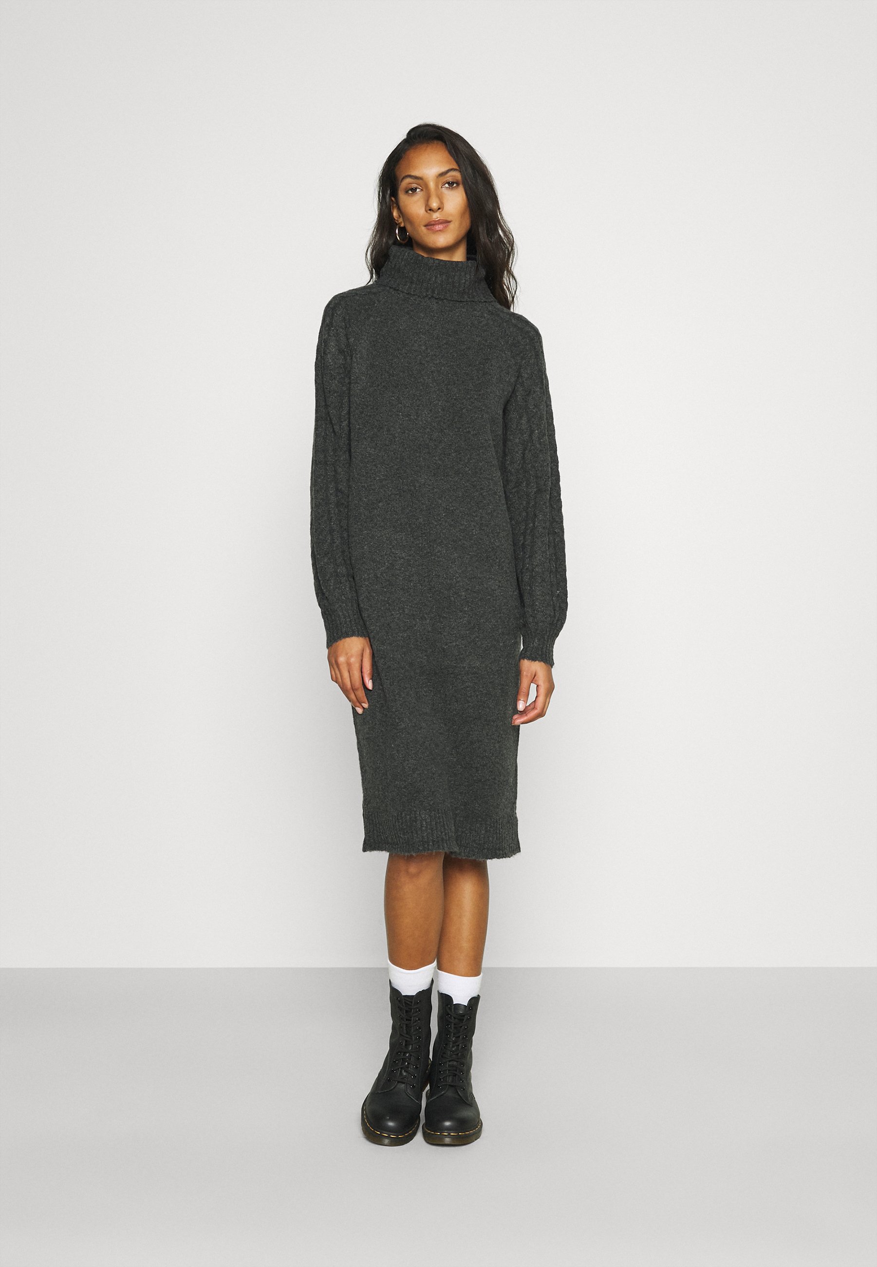 PIECES Tall PCFUNA TURTLENECK DRESS 