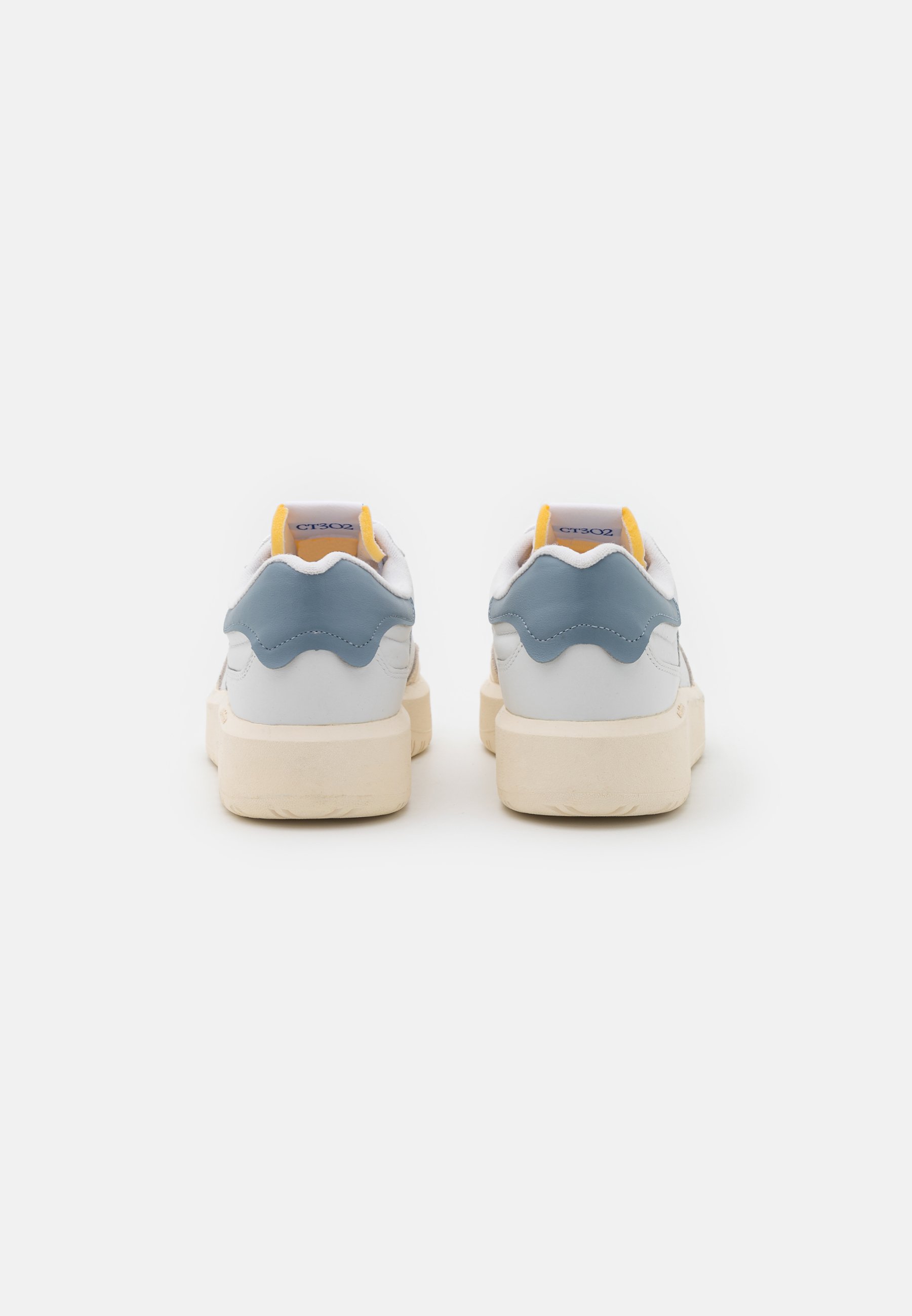 new balance platform trainers