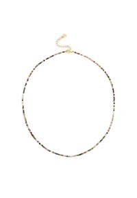 Collar de cuentas con piedras de varios colores, cadena de oro y cierre ajustable. Textura suave con una variedad de tamaños de cuentas circulares.