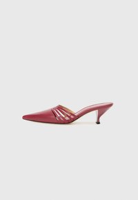 HAISLEY - Heeled mules - mulberry