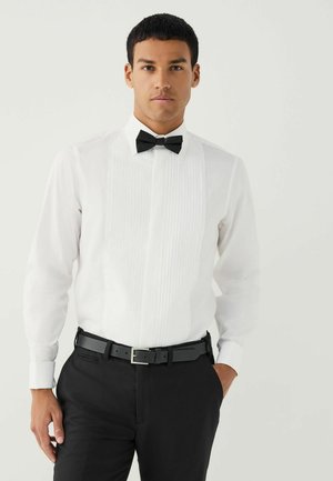 REGULAR FIT OCCASION PLEATED BIB DOUBLE CUFF - Košeľa - white