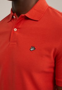 WE Fashion THE PIQUE - Poloshirts - red