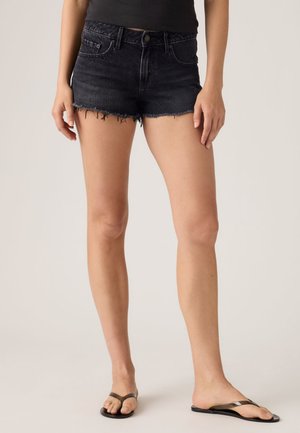 Farmer rövidnadrágok - favorable moment