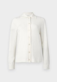 Cardigan de mujer de manga larga, blanco, con botones y cuello puntiagudo, presentado sobre un fondo liso.