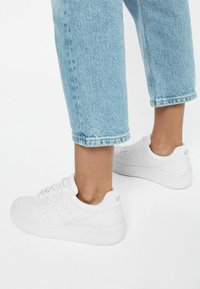 Lipsy CHUNKY   - REGULAR FIT - Sneakers low - white