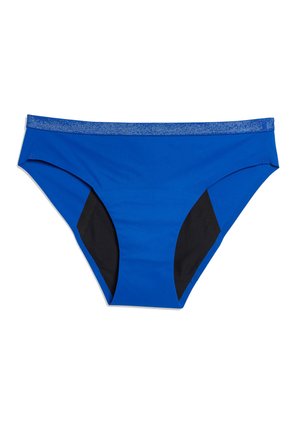Niebieskie majtki kąpielowe z czarnymi bocznymi panelami, gładka faktura i błyszczący pas. Klasyczny krój slipów zapewniający bezpieczne dopasowanie.