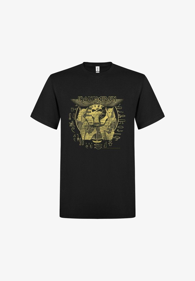 T-shirt noir avec logo Iron Maiden jaune et graphisme à thème égyptien représentant un masque de pharaon et deux figures d'Anubis entourées de hiéroglyphes.