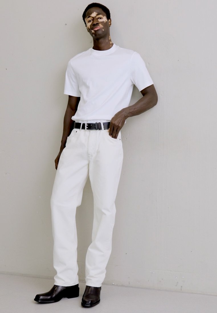 J.LINDEBERG ACE MOCK NECK - Basic T-shirt - white - Zalando.co.uk