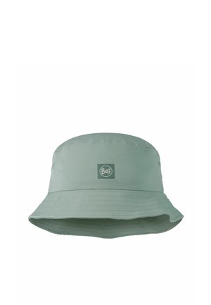 Hellgrüner Fischerhut mit breiter Krempe und einem kleinen quadratischen Logo-Patch mit der Aufschrift „Buff“ vorne in der Mitte.