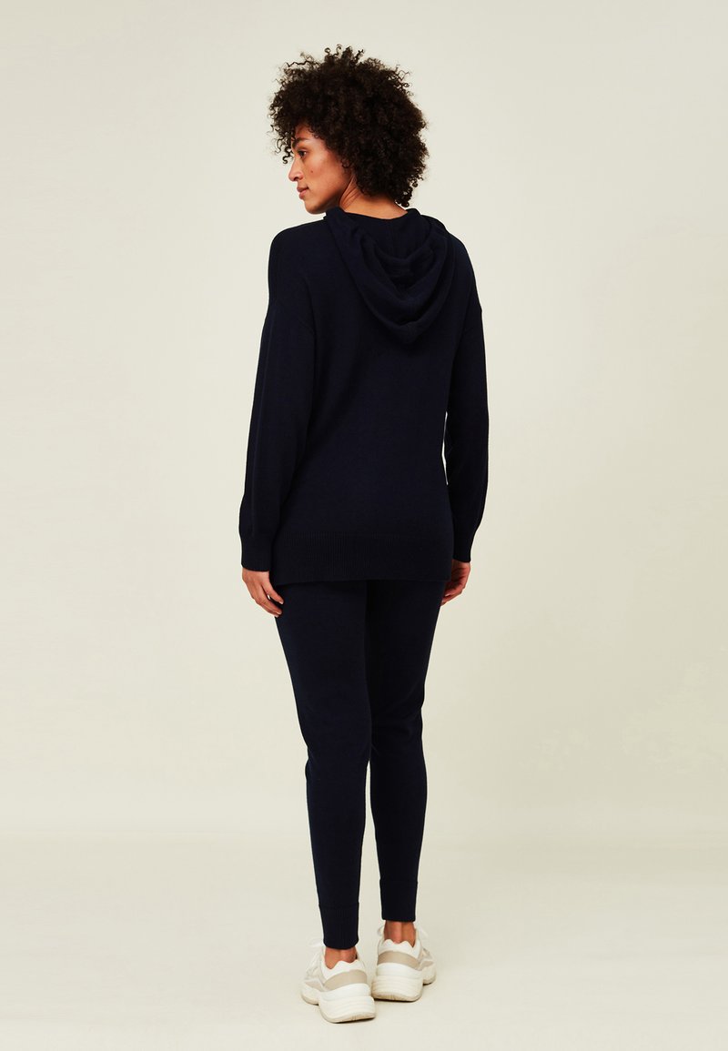 Damen Sweatshirts | Lexington ELLIE MERINO Kapuzenpullover dark blue/dunkelblau - LY83558 Damen Sweatshirts | Lexington ELLIE MERINO Kapuzenpullover dark blue/dunkelblau - LY83558