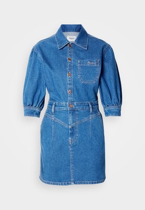 Spijkerblauwe overhemdjurk met een kraag, pofmouwen, knopen aan de voorkant, een borstzak en een ceintuur in de taille.