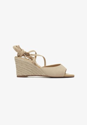 Manebí, Espadrillas - champagne beige
